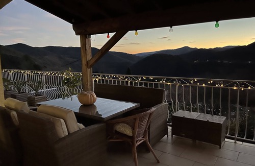 Saint-Andre-de-Majencoules Villa | villa Cevennes mountains with heated private pool