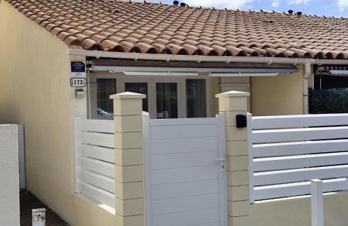 Cap d'Agde Villa | Villa émeraude dans résidence