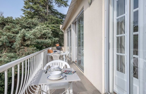 Pornic Ski Chalet | Villa 100m From the Beach