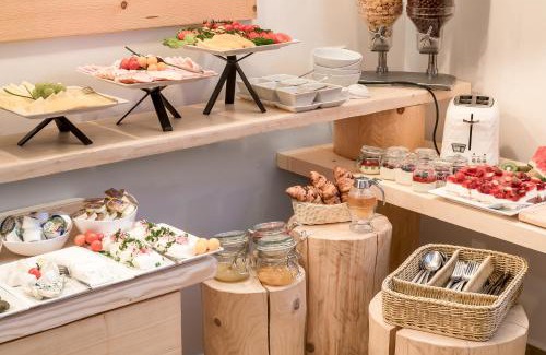 Zakopane Bed & Breakfast | Villa 11 Folk & Design
