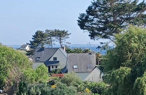 Clohars-Carnoet Villa | Villa 4 Chambres, 10 Couchages, Piscine Chauffée Plage à 4 Minutes de Marche