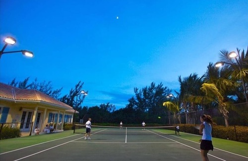 Grace Bay Condo | Villa 502: First Floor Deluxe 2 Bed, Pool/Garden View-sleeps 4-5