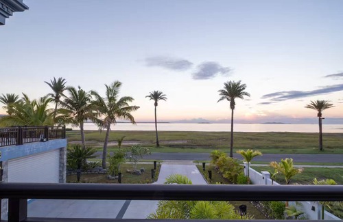 Nadi Villa | Villa 67 - 7BR Riverfront Villa - Private Pool - Gym - Games