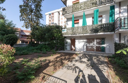 Lido degli Estensi Villa | VILLA A FEW STEPS FROM THE CENTER - VERTICAL VILLA WITH LARGE PRIVATE GARDEN
