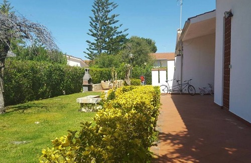 Belvedere Marittimo Villa | Villa a step away from the sea .