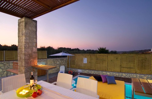 Kirianna Villa | Villa Aada with private pool