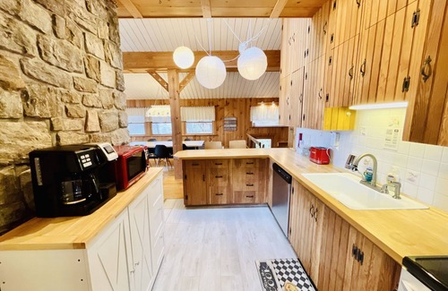 Highland Lakes Ski Chalet | VILLA ADRIANA LAKE FRONT DREAM HOME