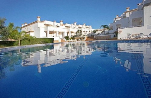 Albufeira Ski Chalet | Villa Adriana