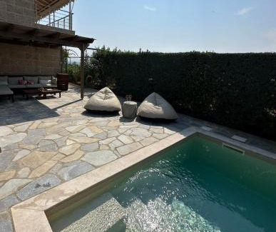Kropia House | Villa Agia Marina 5m walk to the beach with private pool