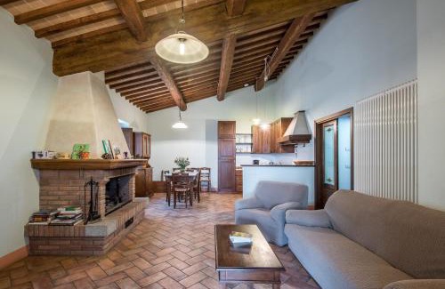 Castiglione d'Orcia Villa | Villa Agriturismo Il Pratone