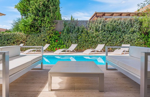 Son Veri Nou Villa | Villa Agusmar with Sea View, Pool & Wi-Fi