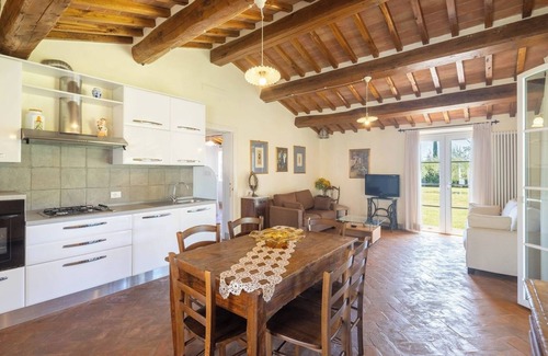 Capannori Villa | Villa al Falchetto In Capannori, Tuscany