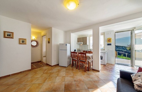 Laureana Cilento House | Villa Albatros D: A characteristic and welcoming cottage surrounded by the greenery, with Free WI-FI.