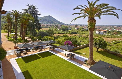 Montignoso House | VILLA ALBERICO - SUITE L