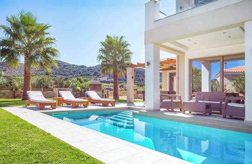 Nopigia Villa | Villa Alexandros - Three Bedroom Villa, Sleeps 6