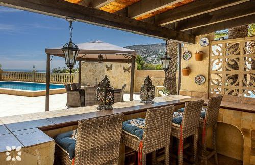 La Canuta Villa | Villa Amar by Abahana Villas