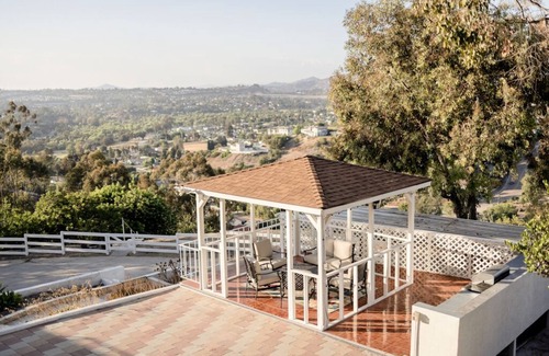 Bonita House | Villa Amarone - San Diego - Location, Hilltop View, Hot Tub, Pet friendly