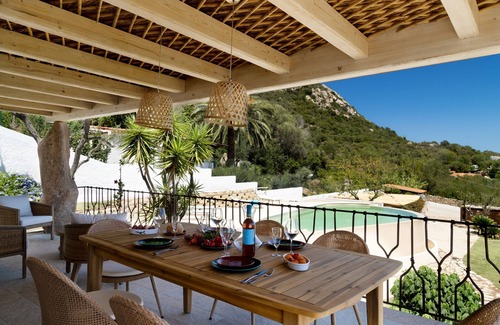 Arzachena Villa | Villa 'Amata' with Sea View, Wi-Fi and Air Conditioning