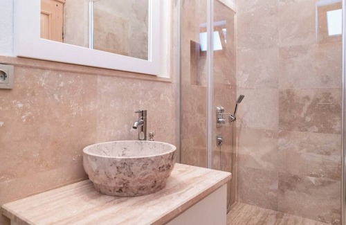 Demre House | Villa Ambar with infinity pool and great view