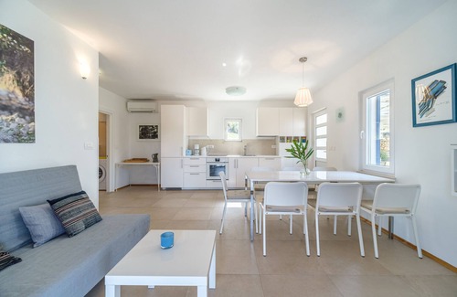 Cove Makarac (Milna) House | Villa Ameli (V0091-K1) - Milna - island Brac