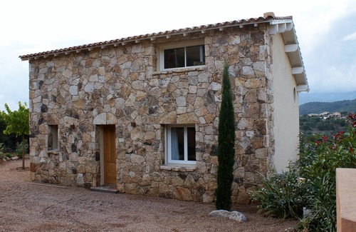 Cirendinu Villa | Villa Ancolie, superb mountain view, heated pool, 1500m from Cabanon Bleu beach