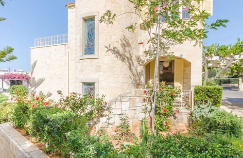 Heraklion Villa | Villa Anna Maria 3 Bedroom Private Pool