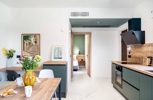 Kefalas Villa | Villa Anthos | Luxury 1-Bedroom Villa with Heated* Pool!