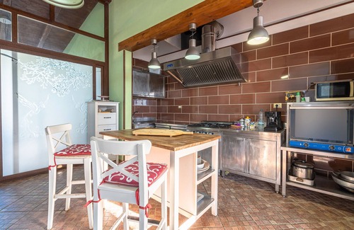 Syracuse Villa | Villa 'Apollonion' with Private Pool, Wi-Fi and Air Conditioning