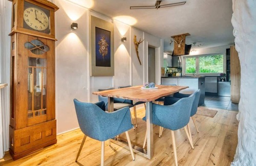 Triberg im Schwarzwald Condo | Villa Arana | Forest View | Oven | BBQ | Balkony