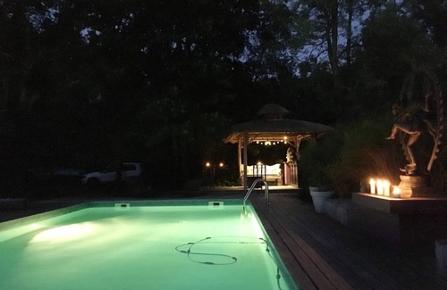 Martignas-Sur-Jalle Villa | Villa Architect "Namasté Cap Ferret" Swimming pool + Beach volley + Garden bar