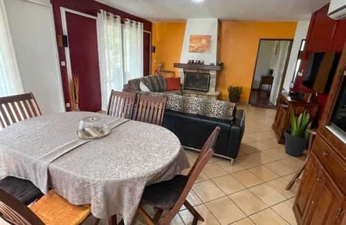 La Plaine des Cafres Villa | Villa at the foot of the Volcano