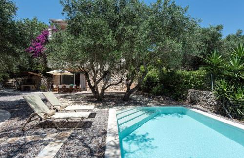 Dafnata Villa | Villa Aziza