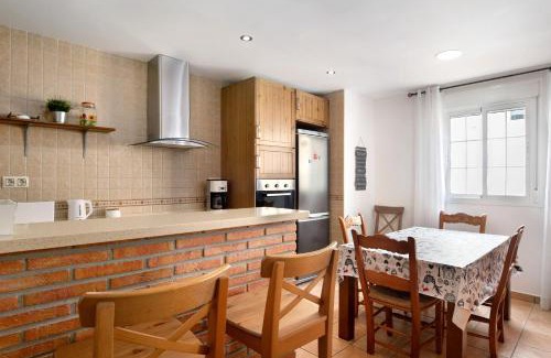 Conil de la Frontera City Center Apartment | Villa azorin Conil solo familias