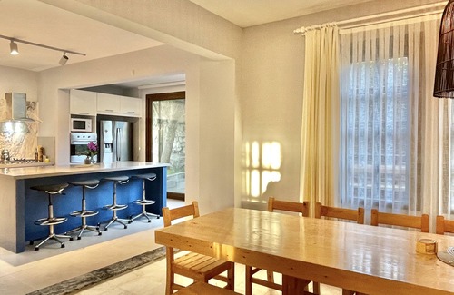 Oludeniz Villa | Villa Babylon - 5* Luxury Villa, Heated Pool, Whirlpool, BBQ Terrace, Wifi.