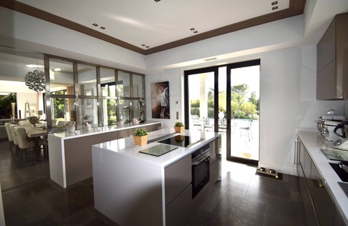 Guerrevieille Villa | Villa BAHAMAS, facing St Tropez, beaches 100 m'away