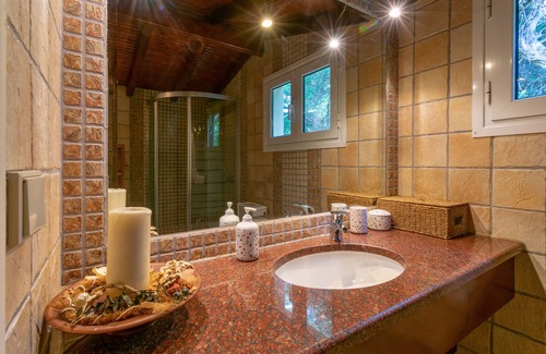 Benitses Villa | Villa Benele on the beach, Greece on Corfu