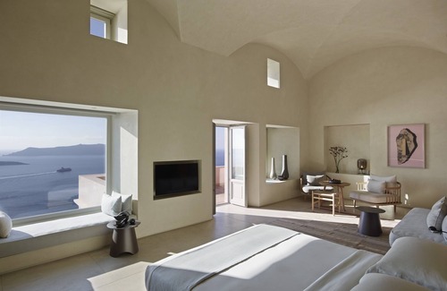 Fira Hotel | Villa Bordeaux