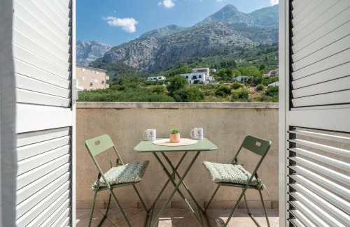 Makarska House | Villa Božica - sea view stone villa with free parking