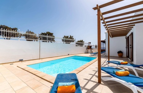 Matagorda Villa | Villa Breezes by Villa Plus