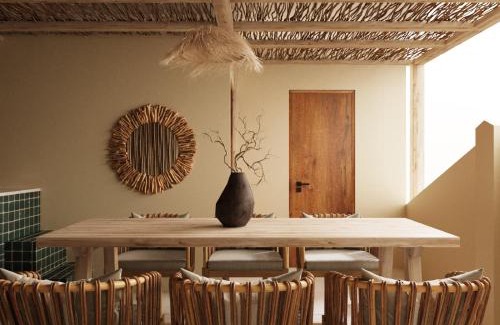 Hai Ba Trung Apartment | Villa Céleste Elegance-Central French Charm-Jacuzzi-Free Airport