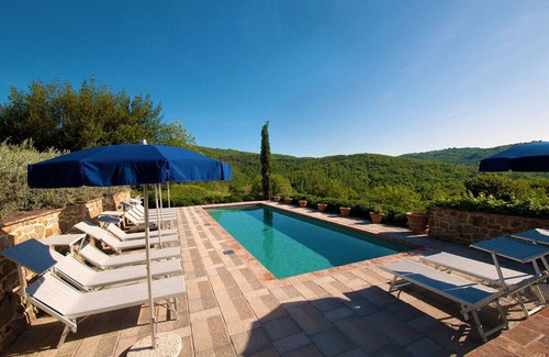 Pieve al Bagnoro Villa | Villa Caccianello by Fantasia Villas