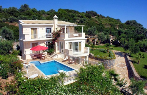 Agia Triada Villa | Villa Callistemon - Four Bedroom Villa, Sleeps 9