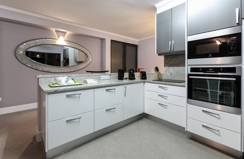 Calheta Villa | Villa Camacho V - Luxurious Villa Located Directly On The Beach