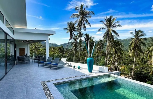 Lamai City Center Villa | Villa Camille - Sea View - 4 Bedroomsnn