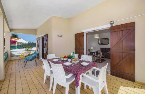 Albufeira Villa | Villa Campos by Villa Plus