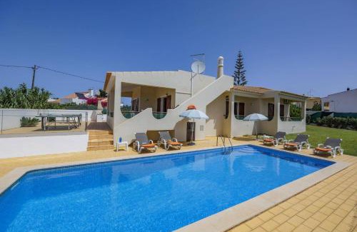 Albufeira Villa | Villa Campos by Villa Plus