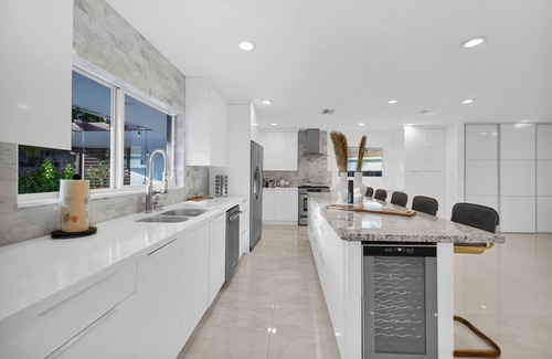 Ives Estates Villa | Villa Capri Aventura 4 Bed