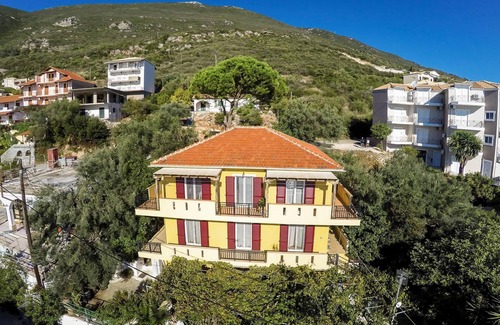 Vassiliki Apartment | VILLA CAPTAIN FOTIS VASILIKI LEFKAS