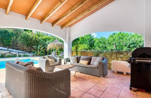 Javea Villa | Villa 'Casa Las Lunas' with Mountain View, Wi-Fi and Air Conditioning