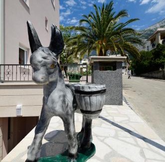Ratac Apartment | Villa Cavar, Apartments Close to the Beach